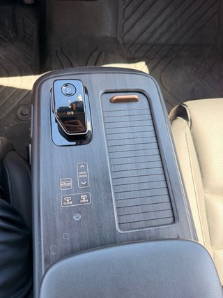 Nissan Ariya 2024
