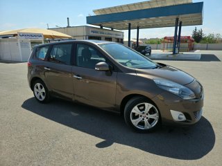Renault Grand Scenic 2009