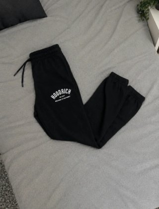 Conjunto Hoodrich Sudadera y Pantalón Negro