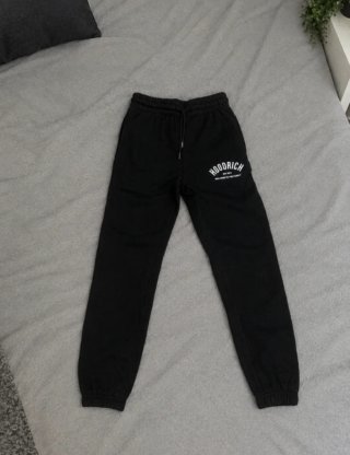 Conjunto Hoodrich Sudadera y Pantalón Negro
