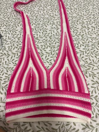 Top de crochet rosa y blanco