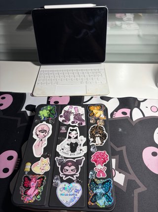 iPad Air M1 256 GB + tastiera magica + matita