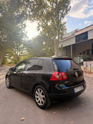Volkswagen Golf 2005