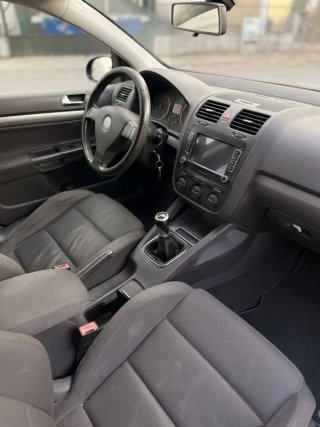 Volkswagen Golf 2005