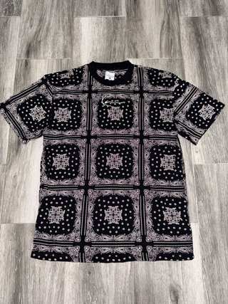 Camiseta Karl Kani Bandana Negra