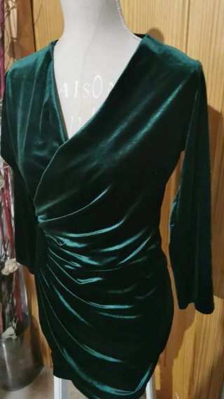 Elegante vestido verde