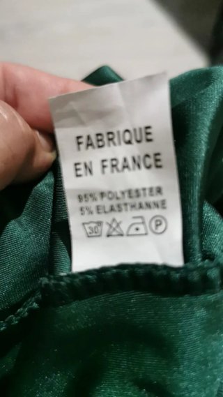Elegante vestido verde