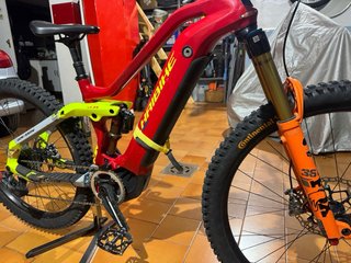 Bicicleta Eléctrica Haibike AllMtn CF6 2023