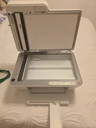 Stampante multifunzione HP bianca