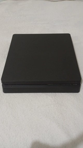PS4 Slim 1TB + 2 Mandos + Accesorios