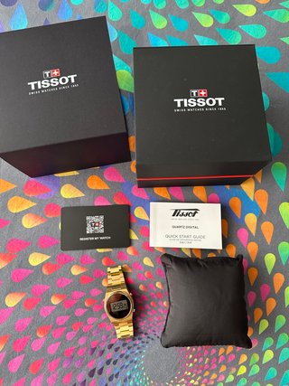 Reloj Tissot Quartz Digital Dorado