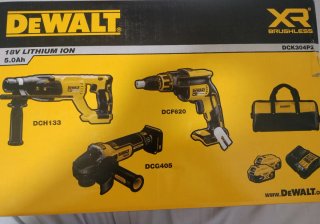 Kit de Herramientas DeWalt DCK304P2 18V