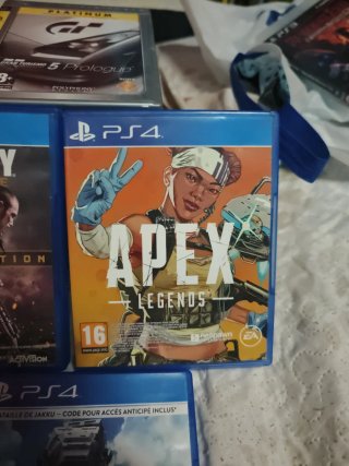 Lote 3 Juegos PS4: Call of Duty, Apex, Battlefront