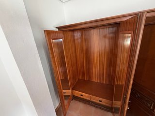 Armario de Dormitorio de Madera
