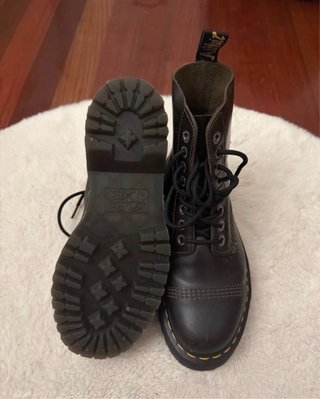 Botas Dr. Martens con plataforma