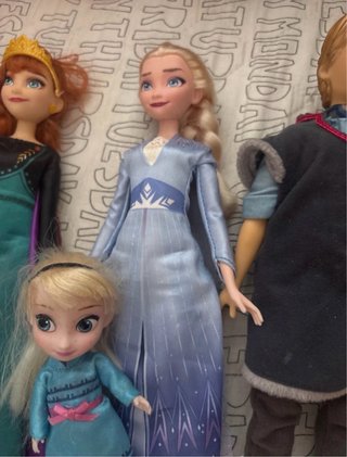 Pack de 4 Muñecas Frozen