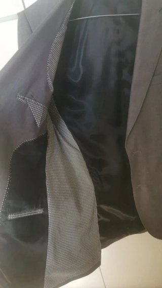 Traje de hombre gris