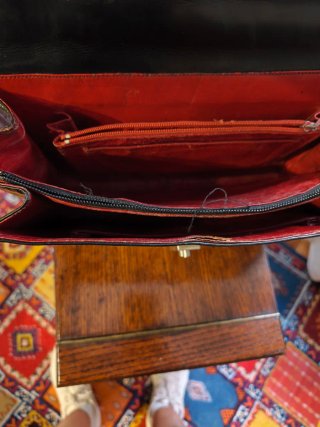 Bolso de mano negro