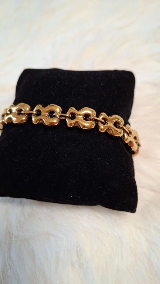 Pulsera dorada de acero eslabones diseño único