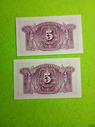 Pareja 2 Billetes 5 Pesetas 1935. Última serie.
