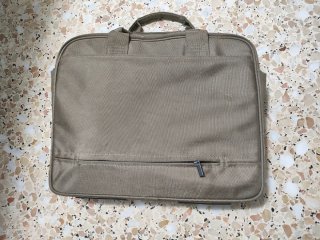 Maletín para Portátil Beige