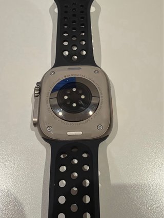 Apple Watch Ultra 1