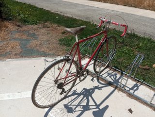 Bicicleta de Carretera Roja