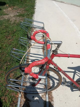Bicicleta de Carretera Roja