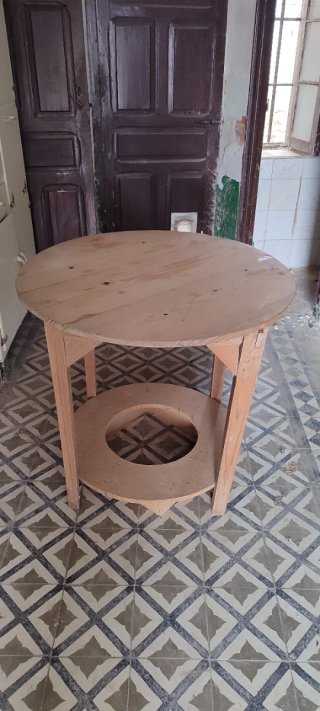 Mesa camilla redonda de madera