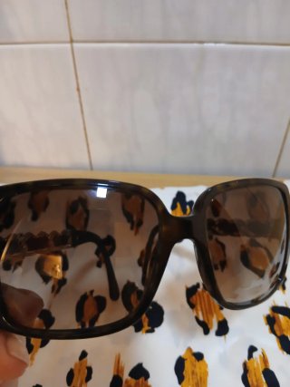 Gafas de sol Chanel.