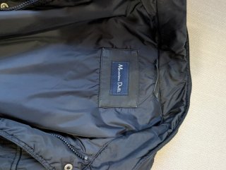 Parka impermeable Massimo Dutti negra