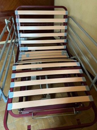 Cama  medica geriátrica personas mayores/ encamada