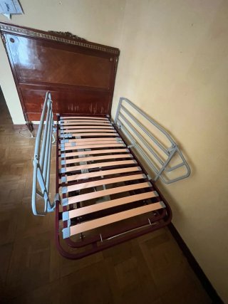 Cama  medica geriátrica personas mayores/ encamada