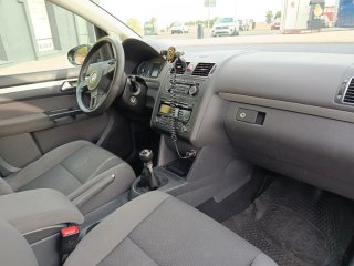 Volkswagen Touran 2012