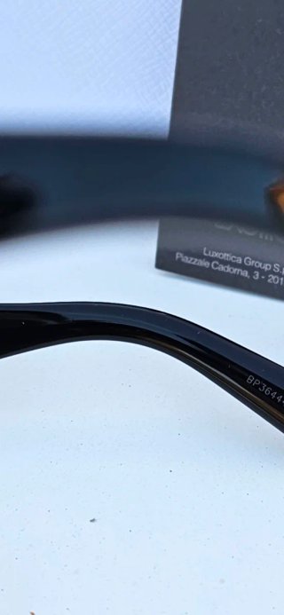 Gafas de sol negras