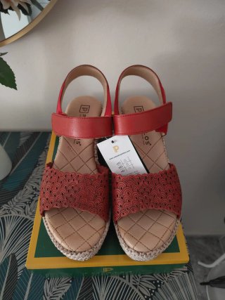 Sandalias cuña Pitillos piel Roja