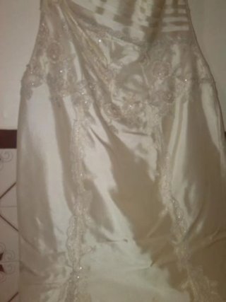 Abito da sposa avorio modificabile