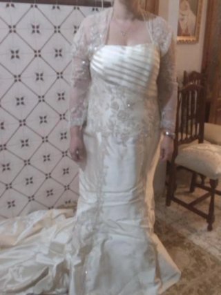 Abito da sposa avorio modificabile