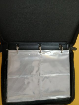 Archiviatore carte Pokémon