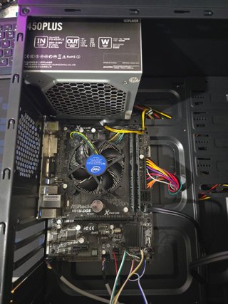 PC desktop CoolBox Intel i5 8GB RAM 320GB