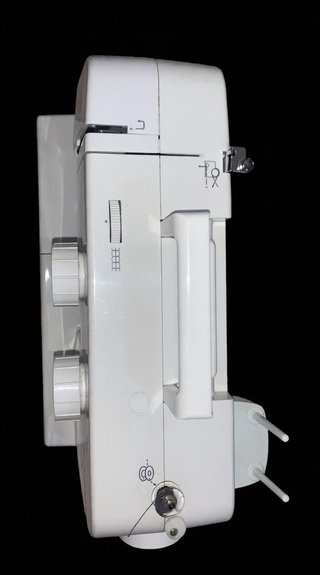 Máquina de Coser Singer Promise 1408