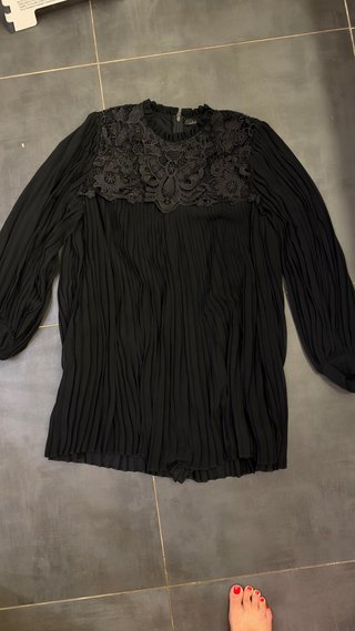 Vestido Zara Negro Encaje Plisado