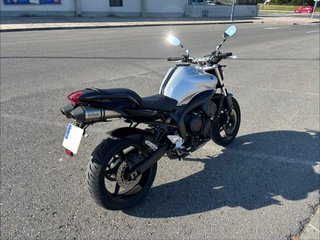 Yamaha FZ6 Naked