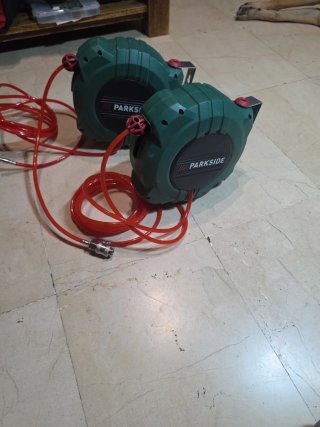 2 Tubi pneumatici autoavvolgenti Parkside 10M