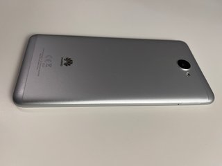 Huawei Y7 Branco/Prata