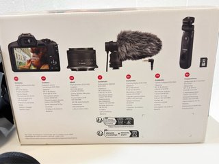 Canon EOS R50 Kit Creador Contenido + 18-45mm