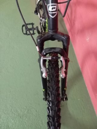 Bicicleta de Montaña Quer AL 650 con ruedas de 24"