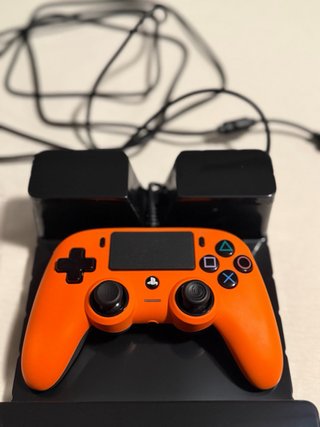Mando Nacon PS4 Compacto Naranja