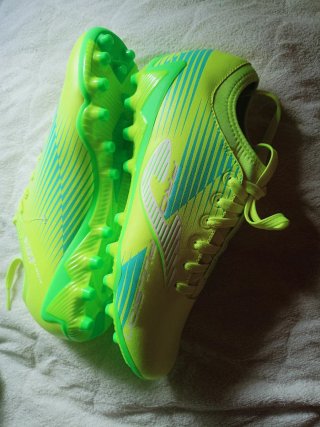 Botas de fútbol Puma