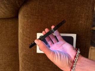 iPhone 16 Pro